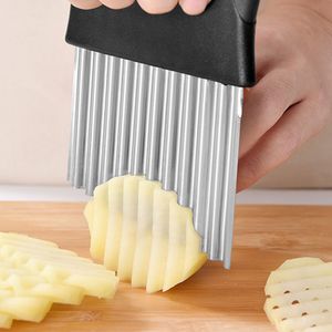 Ferramentas vegetais Aço Inoxidável Batata Chip Slicer Massa Cozinha Vegetal Frutas Ondulado Slicer Faca Cortador de Batatas Chopper French Fry Maker zxf 125