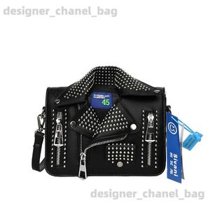 Torby na ramię modne torby na ramię dla kobiet Hip Hop Studded Crossbody Bag Nowe torebki i torebki Luksusowe kwadratowe torby projektant Satchel T240116