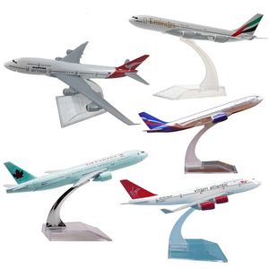 16 cmエアバスA320 A330 A340 A380 BOEING B737 B747 B777 B787飛行機モデルDIECAST Airriner Model Model Kids Gift 240115