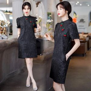 Ethnische Kleidung, kurzärmeliges, traditionelles Sommermode-kariertes Hemdkleid im chinesischen Stil, Retro-Schwarz-Midi