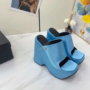Fashion Luxury Designer Style Summer Wedge Sandals Statement Satin Catwalk Chunky Heel Platform Silk Dress Party Platform Heels Slippers