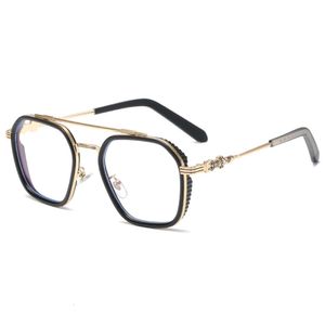 2024 Luxury Designer CH Solglasögon för kvinnor Chromes Glasögon Ramar Mens Ny trend Spectacle Myopia Heart Eyeglass Frame Ladies Unisex Eyewear M6of