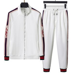 5 Homens Tracksuits Designer Mens Tracksuit Luxo Homens Sweatsuits Manga Longa Clássico Moda Bolso Correndo Casual Homem Roupas Roupas Calças Jaqueta Duas Peças 04