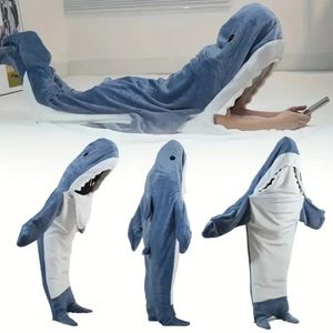 Komik köpekbalığı battaniye kapüşonlu kadınlar giyilebilir kigurumi çocuk ebeveynleri kapüşonlu sıcak pazen karikatür ev kıyafeti köpekbalığı onesie uyku tulumu 240116