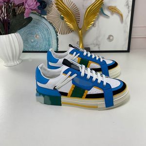 Çorap Sneaker Tasarımcılar Erkekler Donna Kırmızı Moda Sıradan Ayakkabı Kadınları Beyaz Ayakkabılarla Düşük Top Çekme 35-46 KLJHT5781