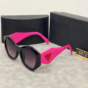 Бренд Pra17 Роскошные дизайнерские женские солнцезащитные очки для подиума Маленькие ретро стильные квадратные женские женские очки UV400 Полнокадровые модные очки Случайная коробка