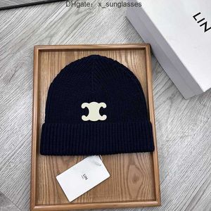 Designer Beanie Luxury Bonnet Mens Womens Fall Winter Thermal Knit Hat Ski Brand High Fashion Plaid Skull Hat Warm Cap Sticke Good 3GW3