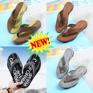 Designer Sandaler Platform Slides Women Sandale Men toffles Botten päls flip flops Summer Casual Beach Sandal