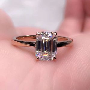 Romantic Wedding Engagement Gold With 2Ct D Color Emerald Cut Moissanite Fashion Jewelry For Women Anniversary Ring