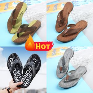 2024 Damen Sandalen Designer Slides Gebürstetes Leder Pumps Sommer Bildschirm Mode Flache Flip Flops Klassisch