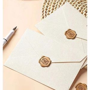 Present Wrap 1 PCStextured Envelope Letter Set Vintage Love Chinese Style Cowhide Special Paper Inbjudan Vykort Lack