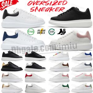 Designer överdimensionerade sneakers casual skor ensam vit svart läder lyx sammet mocka kvinnor mens platt snörning upp tränare sneakers