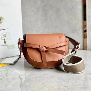 Designer Shoulder bag capacity Genuine leather womens mens CrossBody bags tote handbag vacation Clutch bag