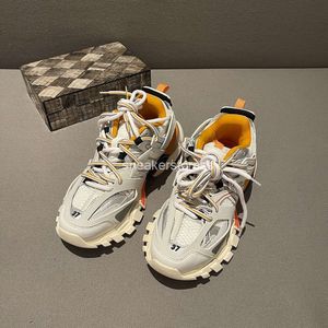 Sneakers Ins Thick 3XL Triple Track S Paris Three Generation Balencciaga da donna Fashion New b Family Scarpe nere Suola Sneaker Coppia elevata Casual 42Z5