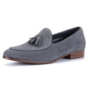 Moda pelle scamosciata Ultimi mocassini da uomo con suola morbida Pelle bovina di alta qualità Appartamenti Party Mocassino casual Scarpe eleganti da barca 240116