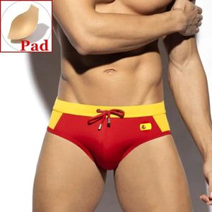 Indossa ES / NL / IT / DE / US Flag Stampa Brief da nuoto da uomo Slip brasiliano Spinge Up Swining Trunks per Bikini Swimwear Shorts Sexy Shorts Sexy Shorts sexy