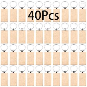 キーチェーン40pcs空白の木製キーチェーン長方形未完成の木製タグdiyキーチェーンサプライギフト工芸