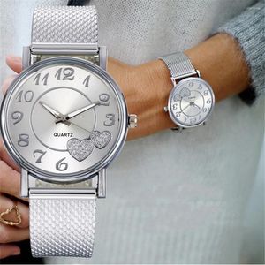 Relógios de pulso moda mulheres relógios homens relógio de ouro prata coração dial silicone malha cinto relógio de pulso montre femme feminino 2024