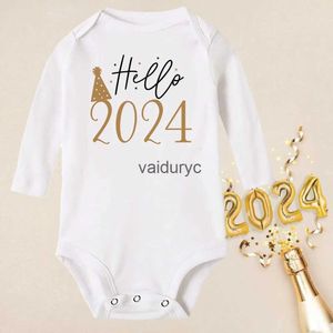 ROMPERS Hallo 2024 Neugeborenes Baby ROMPERS LANGE SINDEVE SIND SIND ONTROSEN Es ist mein erstes neues Jahr Baby Boys Girls Neujahr Ropa Kleidung H240508