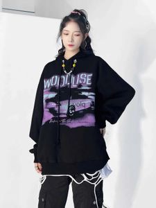 Kadın Hoodies Sweatshirts American High Street Racing Baskı Deseni Hooded Sweatshirt Kadınlar için Yeni Moda Gevşek Drawstring Tatlı ve Serin Çift Hoodieyolq