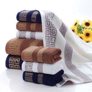 Vendas diretas de fábrica enfrentam algodão de algodão 32 fios, 110g Jacquard Towel Gift Merchant, Super Soft and Absorvent Pure Cotton Toard