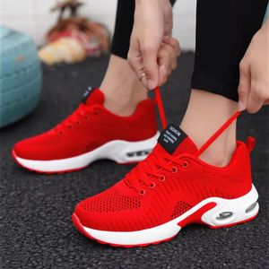 Women Platform Sneakers 2023 Röd höjd Ökande Sport Casual Running Shoes Femme Spring Air Cushion Nonslip Feminino Zapatos 240115