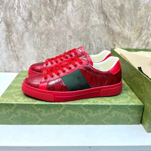 Diseñador Hombres ACE Crystal Canvas Sneaker Mujeres Hombres Zapatos casuales Tonal Suela de goma Lujo Verde y rojo Web Flat Zapatillas de deporte al aire libre Zapatos Diseñador Tamaño 35-45 1.9 04