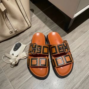 mode tofflor sandaldesigner skor kvinnliga herrskor skjutreglage toppkvalitet dubbel f ​​läder svart brun slide casual platt häl sommarstrand pool tofflan