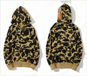 Herrtröjor tröjor herr designer hoodie bapesta haj lysande kvinnor brev camo hoody överdimensionerad bomull lvsb