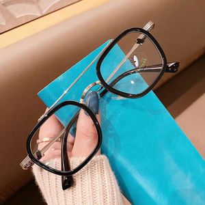 2024 Luxury Designer CH Sunglasses for Women Chromes Glasses Frames Mens New Square Flat Myopia High Quality Eyewear Heart Eyeglass Frame Ladies Unisex GWWU