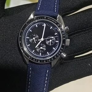 Mężczyźni obserwują automatyczne mechaniczne męże Watch Japan West Iron City Ruch Watch Guma Watch Paspand 50x42mm316 drobna stal bardzo ładna