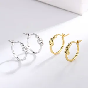 Studörhängen Vanlig ring för kvinnor 2024 Fashion S925 Pure Silver Ear Studs Small and Simple Elegant Earring