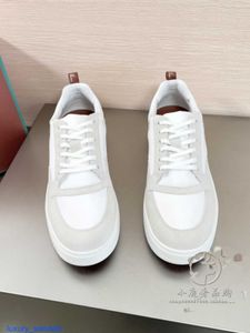 Tydzień End Walk Sneakers Loropinas Casual Buty Loropinas Nowy wodoodporny i wiatroodporne buty gęste, podeszwy buty sportowe koronkowe buty zwykłe HB x68z