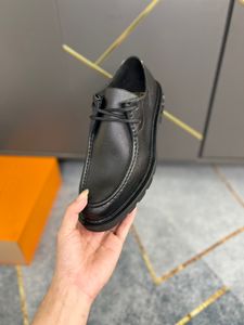 Sapatos de vestido 2024 modelo homens ao ar livre sapato casual designer de couro genuíno sapatos de moda homem primavera outono escritório carrer casamento estilo confortável mocassins tênis com caixa