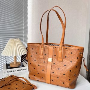 Коричневые сумки большой емкости Mc Designer Tote Bag Женская брендовая кожаная сумка Модные сумки на ремне Кошелек 211127