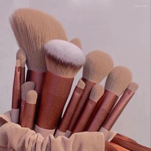 Pincéis de maquiagem 13pcs conjunto fofo macio para cosméticos fundação blush pó sombra kabuki mistura pincel ferramenta de beleza