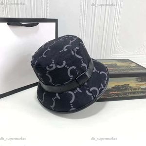 Designerr bred grim hink för kvinna lette casual sport mode caps g varumärke hattar solskade hatt gu ccis hattar personlighet enkla hattar