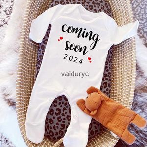 Romances em breve 2024 Anúncio Baby Bodysuit Babygrow Sleepsuit Baby Hospital Voltando para casa Roupa Infantil Revenção Roupas H240508