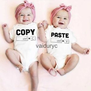 Rompers, macun ikiz yeni doğan toddler tulum ctrl+c ctrl+v baskı komik bebek kıyafetleri erkek kız kısa kollu romper infant duş hediyesi h240508