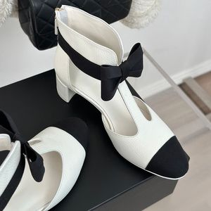 Kadın Pompalar Tanga Sandalet Tasarımcı Elbise Ayakkabı Bow Fermudiers Slaytları ile Klasik Buzağı Dinek Tıknaz Topuklar 4cm Pırıltılı Tül Düğün Ayakkabı Kadınları Outhooor Leisure Ayakkabı