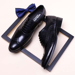 Italiano masculino formal couro genuíno artesanal qualidade designer de moda brogues casamento sapatos sociais para masculino tamanho 44