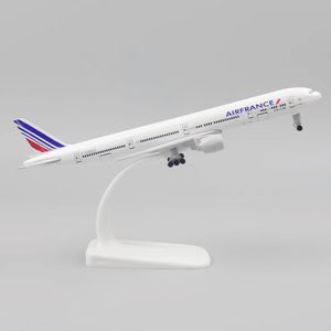 Metal Aircraft Model 20cm 1 400 Air France Boeing 777 Replika med landningsutrustningslegering Material Aviation Simulation Gift 240115