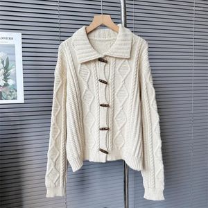 Maglioni da donna Cardigan maglione per donna Colore bianco Giacca giapponese pigra retrò autunnale Cappotto cardigan lavorato a maglia con bottoni in corno stile colletto polo