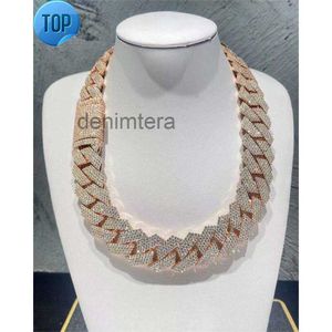 Lodowe o szerokości 24 mm 4 rzędy Zasilanie VVS MOISSANITE Cuban Link Sain WNE7