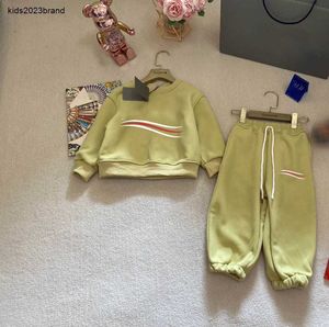 New baby Tracksuits kids designer clothes child winter set Size 90-140 Plush lined round neck sweater and sports pants Jan10
