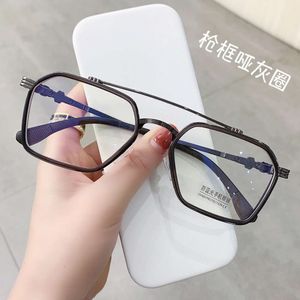 2024 Luxury Designer CH Sunglasses for Women Chromes Glasses Frames Mens New Flat Metal装備Meopia Lens Heart Eyeglass Frame Ladies Unisex Ieewear at15
