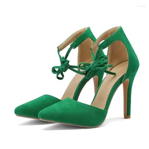 Elbise ayakkabıları yaz sivri kapalı ayak parmağı yeşil çıplak renk ayak bileği çapraz kayış seksi parti düğün ince yüksek topuklu kadın sandalet gladyatörler