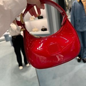 Lyxdesigner nymåne väskor plånbok armhåla handväskor kvinnor mode hobo koppling väska axel tygväska retro patent glansigt läder korsbodi väska