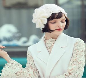 Inverno Donna Cappello da sposa Chiesa Fortino Bianco Fascinator Pizzo Cappello lavorato a maglia Copricapo Accessori per capelli Cappelli da ballo per feste Winter7624221