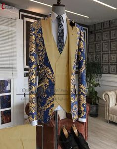 Men039s Suits Blazers Senaste guldblommor Tryckta män 3st Tailormade Luxury Wedding Groomsman Groom Suit Party Dinner Blazer V7072302